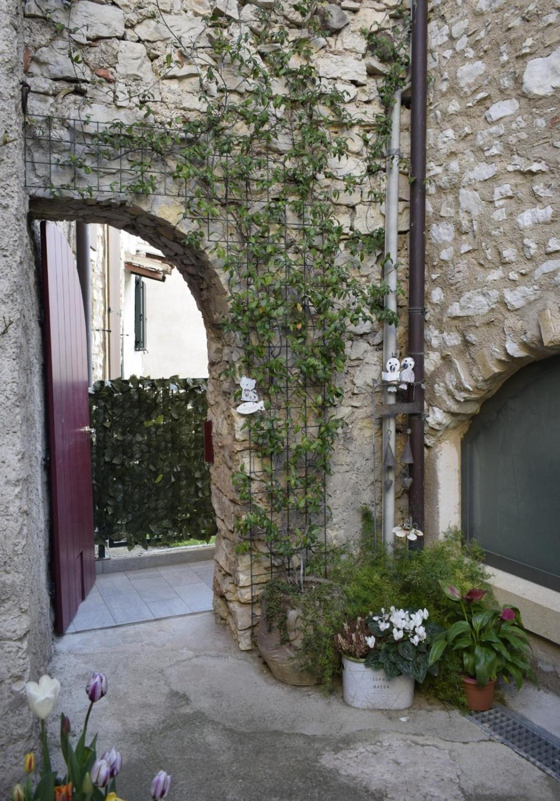 Appartamento Anna Brenzone sul Garda Exterior foto